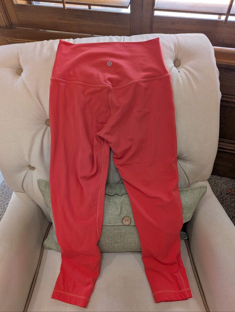 Lululemon Align High Rise Crop 23" In Nulu Size 6